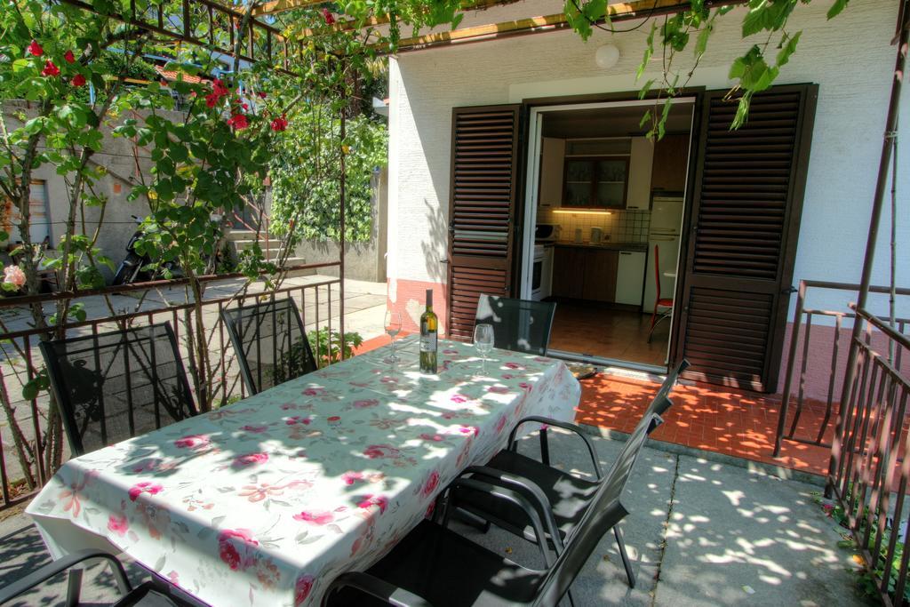 Apartman Lena Opatija Exterior photo